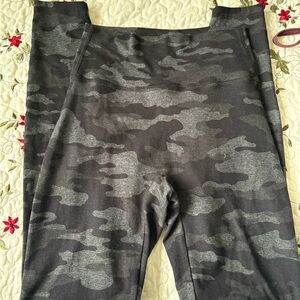 Bombshell Sportswear Gray Camo Leggings